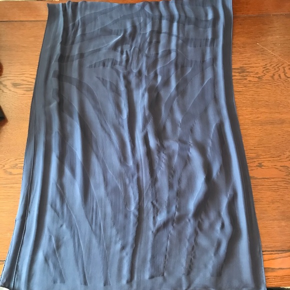 Fendi Scarf - silk - Picture 2 of 7